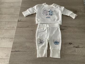 Disney Baby Stitch trainigspak beschikbaar voor biedingen