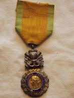 Médaille française (A), Armée de terre, Enlèvement ou Envoi, Ruban, Médaille ou Ailes
