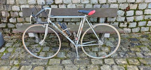 Vélo vintage peugeot reynolds 531, Vélos & Vélomoteurs, Vélos | Vélos de course, Utilisé, Autres marques, Aluminium, 53 à 57 cm