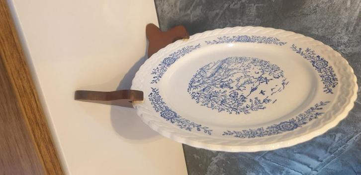 Assiette ancienne décorative (20 cm diamètre), Antiek en Kunst, Antiek | Keramiek en Aardewerk, Ophalen of Verzenden