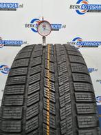 2x Pirelli Scorpion Ice&Snow (RFT) 275/40 R20 106V 275/40/20, Auto-onderdelen, Banden en Velgen, Gebruikt, 275 mm, Band(en), Personenwagen
