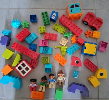 Blocs Lego Duplo représentant des hommes, Enlèvement ou Envoi, Comme neuf, Duplo