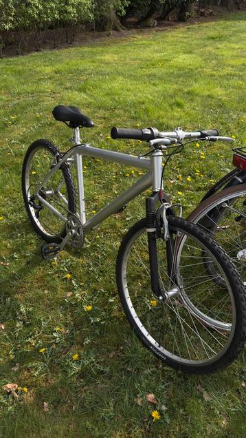 Mountain bike   beschikbaar voor biedingen