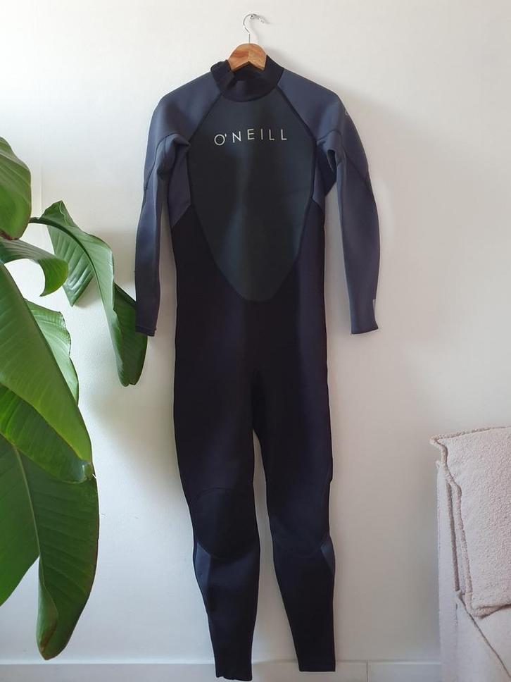 Nieuwe lange O'Neill wetsuit voor mannen (maat L), Watersport en Boten, Watersportkleding, Nieuw, Ophalen