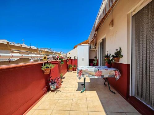Penthouse met parkeerplaats bij de stranden in Torrevieja..., Immo, Buitenland, Spanje, Appartement, Stad