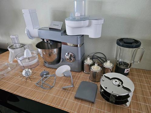 Kenwood mixer keuken robot met zéér veel accesoires, Electroménager, Mélangeurs de cuisine, Comme neuf, Enlèvement