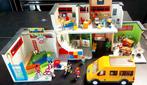 Playmobil école aménagée avec salle de gym et le bus, Enlèvement, Comme neuf