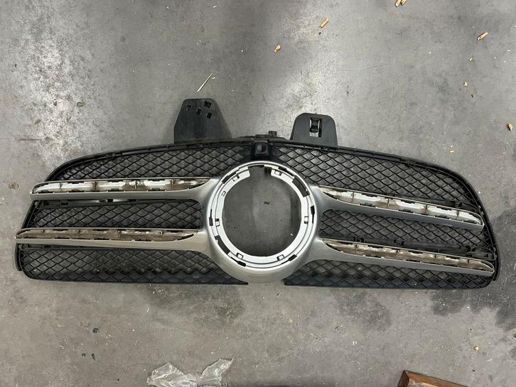 Voorgrille mercedes v-klasse, Auto-onderdelen, Carrosserie, Bumper, Mercedes-Benz, Voor, Gebruikt, Ophalen