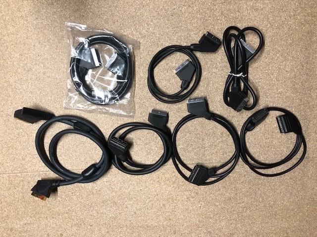 Lengtes Coax Kabels / Stekkers en Dozen/ telefoon kabels., Audio, Tv en Foto, Audiokabels en Televisiekabels, Nieuw, Ophalen of Verzenden