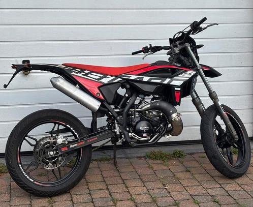 Beta rr 50 superbiker 2022, Fietsen en Brommers, Brommers | Crossbrommers, Zo goed als nieuw, Overige merken, Ophalen of Verzenden
