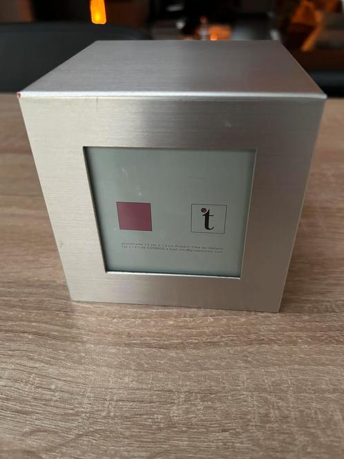 Kubus kader voor 4 foto’s van 7,5cm X 7,5cm, Audio, Tv en Foto, Fotografie | Fotolijsten, Gebruikt, Ophalen of Verzenden