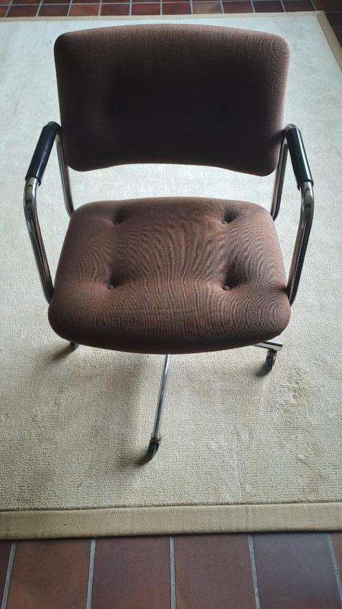 Verstelbare bureaustoel, Huis en Inrichting, Bureaustoelen, Zo goed als nieuw, Bureaustoel, Bruin, Ergonomisch, Ophalen