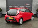 Toyota Aygo 1.0 VVT-i x-wave | Navigatie | Camera | Airco |, Auto's, Voorwielaandrijving, 4 zetels, Gebruikt, Euro 6