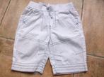Witte korte broek met blauwe stiksels, maat 74, Enfants & Bébés, Vêtements de bébé | Taille 74, Enlèvement ou Envoi, Utilisé