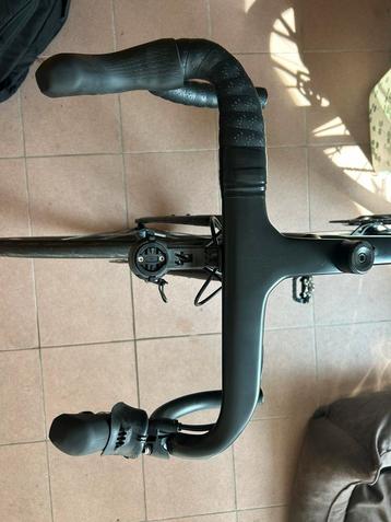 Fietsstuur beschikbaar voor biedingen