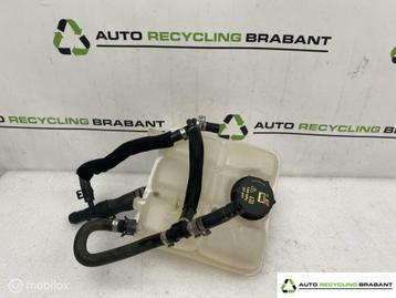 Koelvloeistofreservoir Ford Focus Wagon 3 ORIG 8V61-8K218-AE beschikbaar voor biedingen