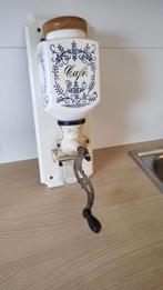 Antieke koffiemolen Pede, Antiek en Kunst, Ophalen