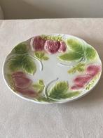 Assiettes Raisin et fraises, Antiquités & Art, Enlèvement