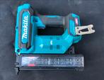 Makita FN001GZ02 clouteuse 18G pour 40v, Comme neuf