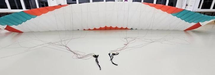 Advance PI3 Set – Paraglider 23 m² met Easiness 3 M, Sport en Fitness, Zweefvliegen en Paragliding, Zo goed als nieuw, Complete paraglider