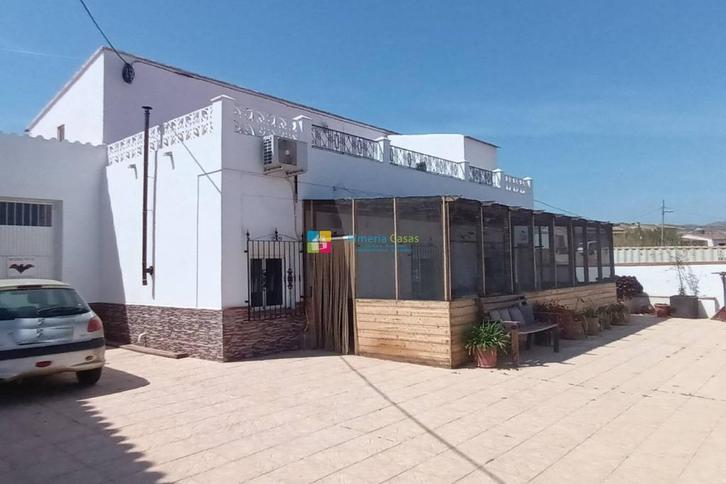 Spanje (Andalusië)- woning met 5slpkmrs -4bdkmrs, Immo, Buitenland, Spanje, Woonhuis, Dorp