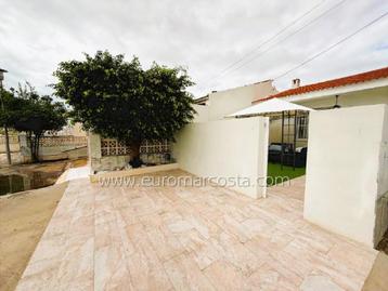 REF.4587 Euromar Costa vend une maison de ville rénovée beschikbaar voor biedingen