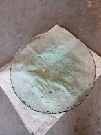 Glazen schaal, Ophalen