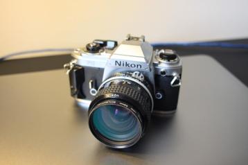 NIKON FG Analoge camera disponible aux enchères