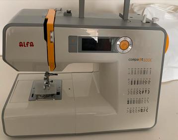 *Nieuw* naaimachine ALFA compakt500E