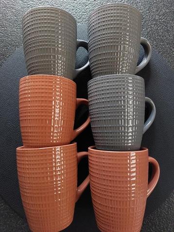 Koffiemokken beschikbaar voor biedingen
