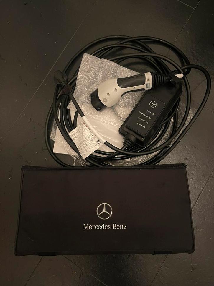 Mercedes-Benz Mobiele Oplader, Auto diversen, Auto-accessoires, Gebruikt, Ophalen