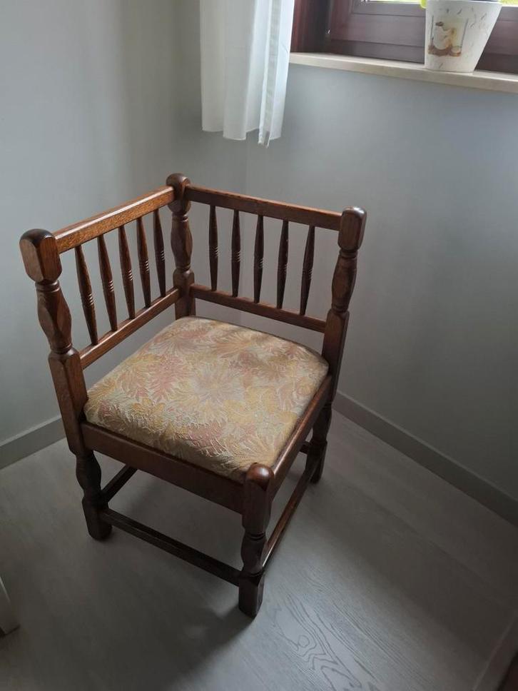 Stoel, Kinderen en Baby's, Babywiegjes en Ledikanten, Gebruikt, Ophalen