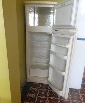 frigo/congélateur beschikbaar voor biedingen