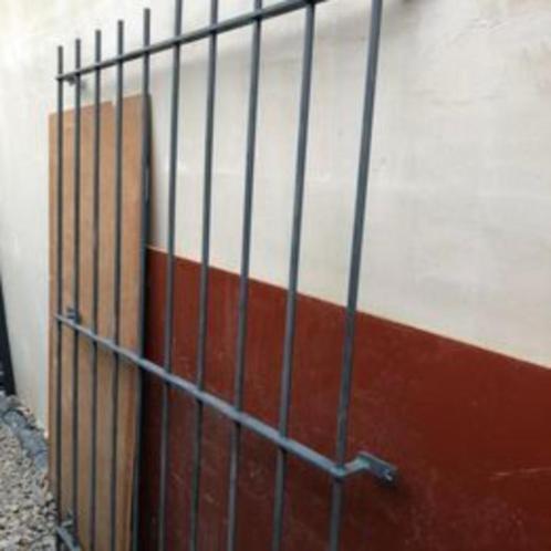 Barrière (topkwaliteit) beveiligingsrooster afmeting 1m50 op, Tuin en Terras, Tuinhekken en Hekwerk, Zo goed als nieuw, Ophalen