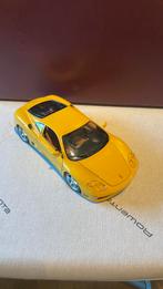 Burago Ferrari 360 Modena (1999) geel, Enlèvement ou Envoi, Comme neuf, Voiture