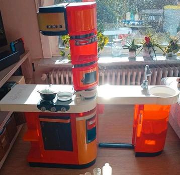 Speelkeuken  beschikbaar voor biedingen