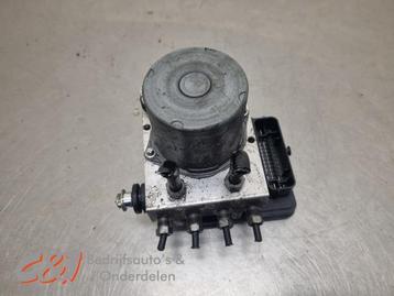ABS Pomp van een Ford Transit Custom beschikbaar voor biedingen