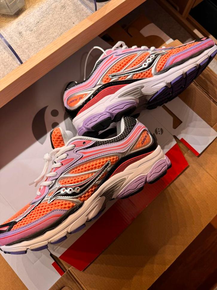 Saucony omni 9, Sports & Fitness, Course, Jogging & Athlétisme, Comme neuf, Saucony, Enlèvement ou Envoi