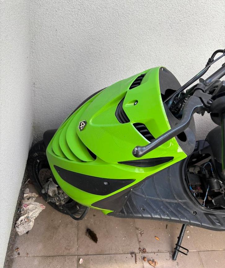Piaggio zip 180cc 2takt, Fietsen en Brommers, Scooters | Piaggio, Zip, Ophalen