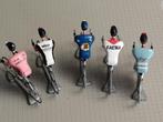Specials miniatuur "retro" wielrennertjes uit metaal 5 stuks, Verzenden