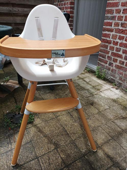 Childwood Evolu kinderstoel – Uitstekende staat, Kinderen en Baby's, Kinderstoelen, Gebruikt, Meegroeistoel, Afneembaar eetblad