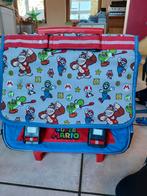 Cartable a roulettes mario, Bijoux, Sacs & Beauté, Sacs | Cartables, Enlèvement, Utilisé