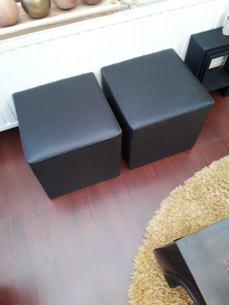 2 poufs  brun skay, Ophalen