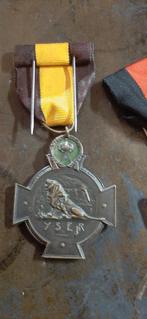 medaille  ijzerkruis vlaams lint, Verzamelen, Ophalen of Verzenden