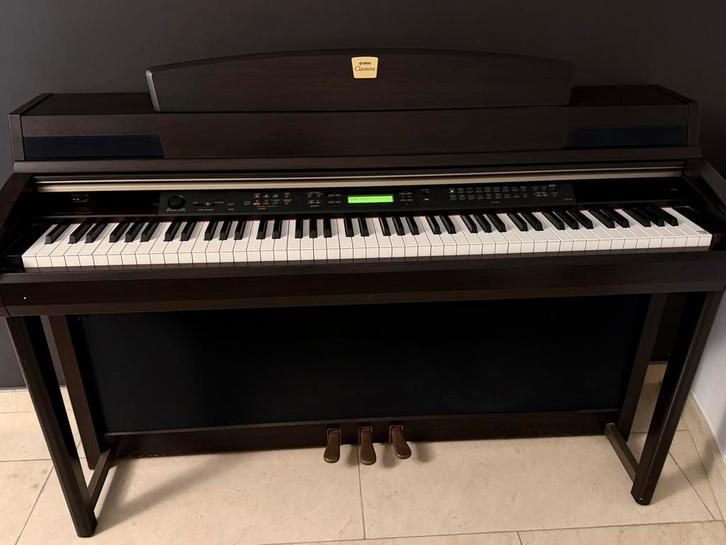 Piano Digital Yamaha Clavinova CLP-280 + Tabouret réglable, Musique & Instruments, Pianos, Utilisé, Piano, Autres couleurs, Digital