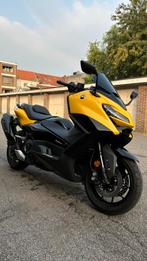 Yamaha tmax 560 2023, Motoren, 560 cc, Minimaal motorrijbewijs A2, 12 t/m 35 kW, Sport