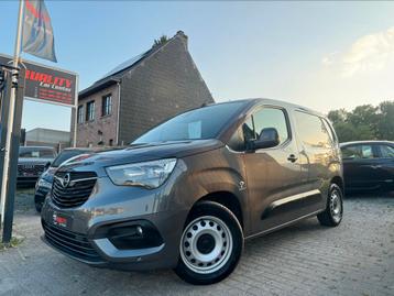 Opel combo 2020 AUTOMAAT 1.5diesel 100dkm navi camera BTW IN beschikbaar voor biedingen