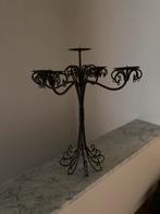 Antieke kandelaar, Enlèvement, Autres matériaux