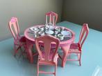Barbie vintage tafel en stoelen, Kinderen en Baby's, Speelgoed | Poppenhuizen, Poppenhuis, Gebruikt, Ophalen