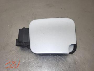 Tank Klep van een Opel Vivaro beschikbaar voor biedingen